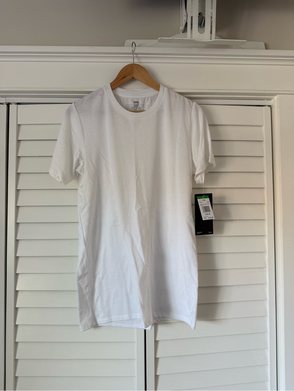 TYR Men's White Short Sleeve Crew Neck Tee